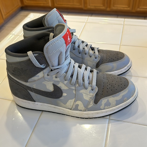 Nike Air Jordan High Camo Grey Size 10.5 - Picture 4 of 6